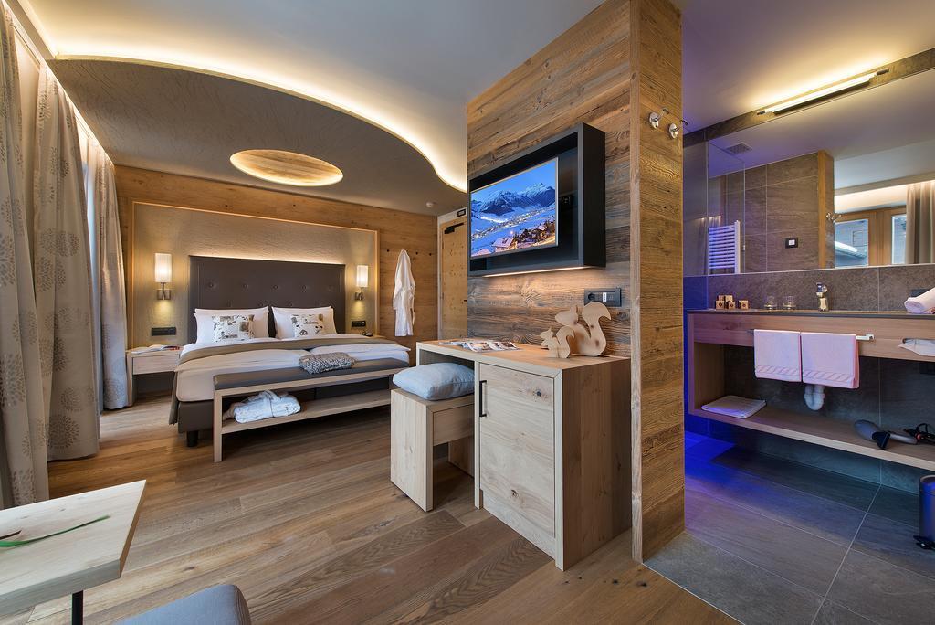 Hotel Roberta Alpine Adults Only Livigno Exterior foto